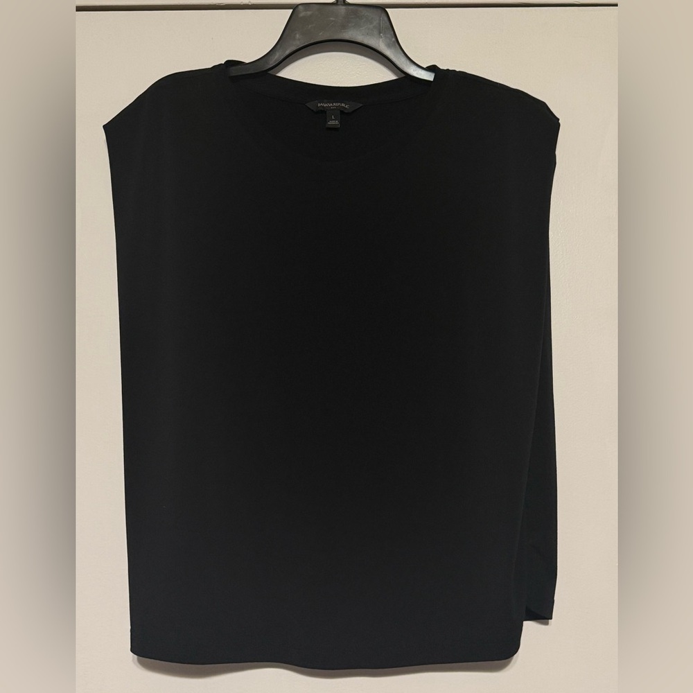 Women’s Banana Republic Sleeveless top